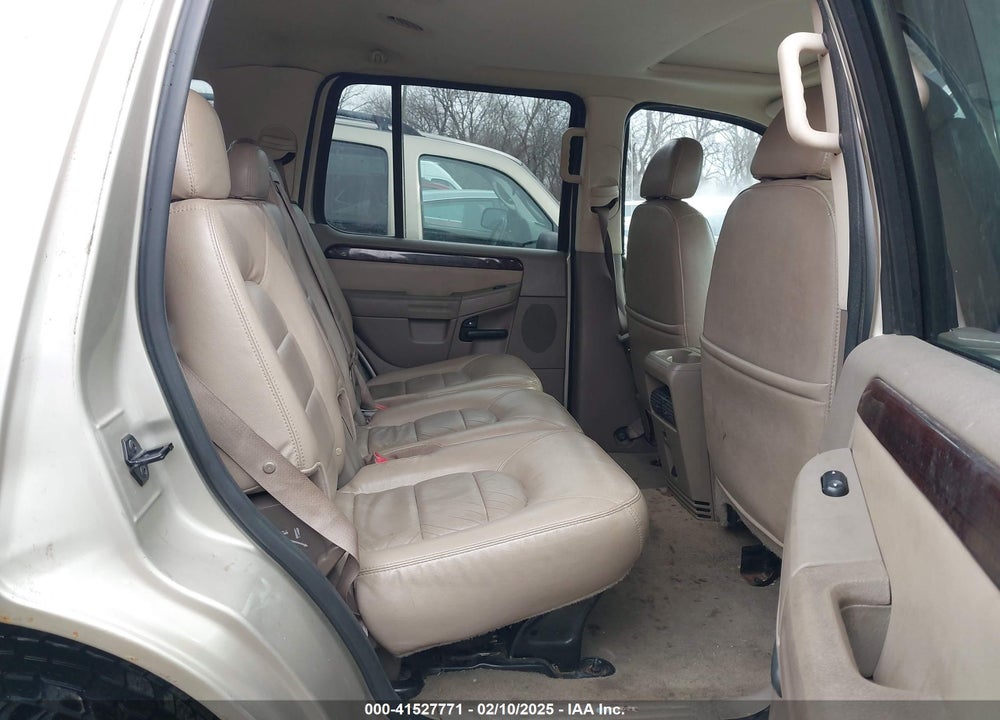 2005 FORD EXPLORER LIMITED VIN: 1FMZU75W55UA31984