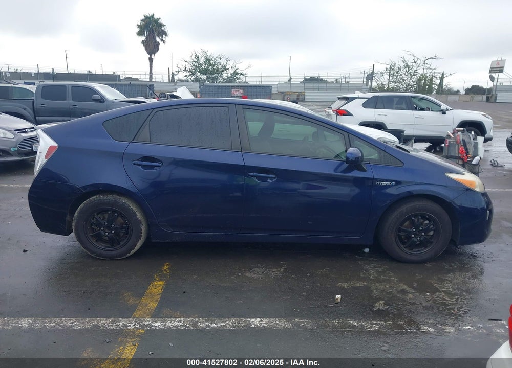 2013 TOYOTA PRIUS VIN: JTDKN3DU8D0350281
