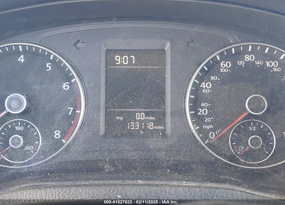 2015 VOLKSWAGEN PASSAT VIN: 1VWAT7A3XFC109969