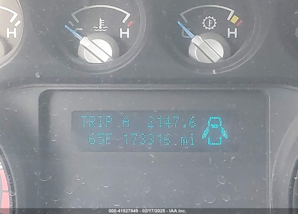 2012 FORD F-350 CHASSIS XL VIN: 1FD8W3H60CED20921
