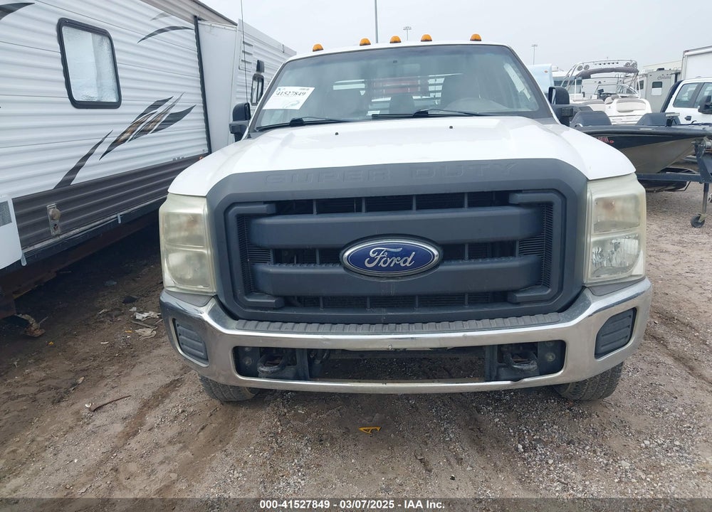 2012 FORD F-350 CHASSIS XL VIN: 1FD8W3H60CED20921
