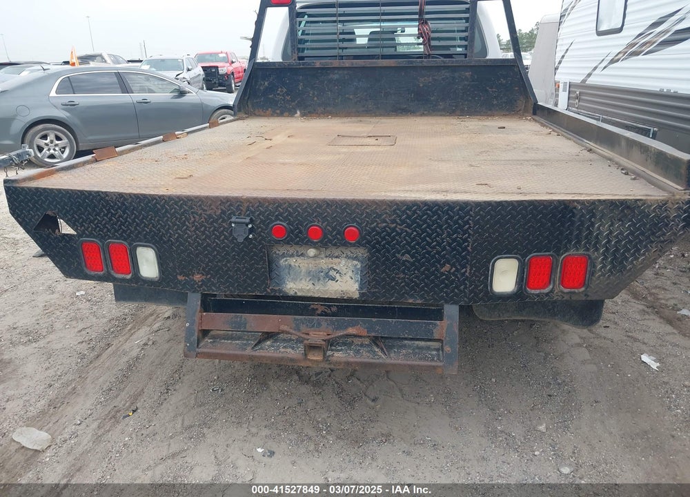 2012 FORD F-350 CHASSIS XL VIN: 1FD8W3H60CED20921