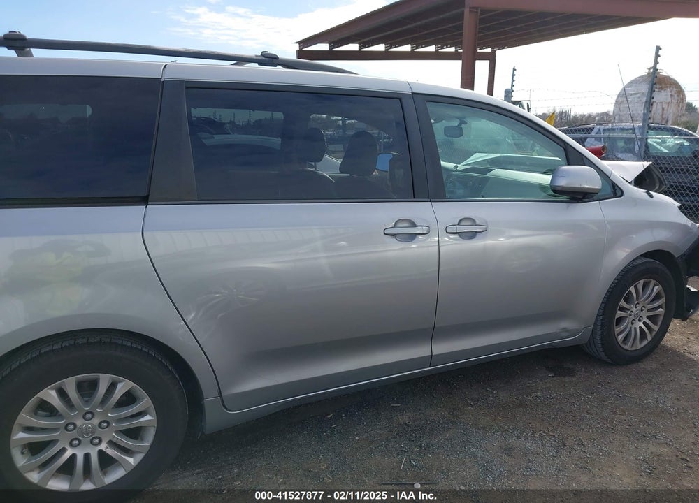 2012 TOYOTA SIENNA XLE V6 8 PASSENGER VIN: 5TDYK3DC0CS276831