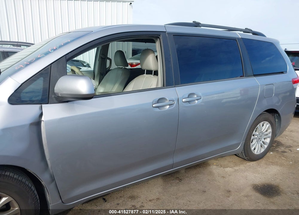 2012 TOYOTA SIENNA XLE V6 8 PASSENGER VIN: 5TDYK3DC0CS276831