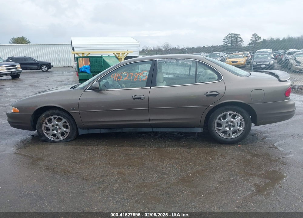 2000 OLDSMOBILE INTRIGUE GLS VIN: 1G3WX52H9YF131166