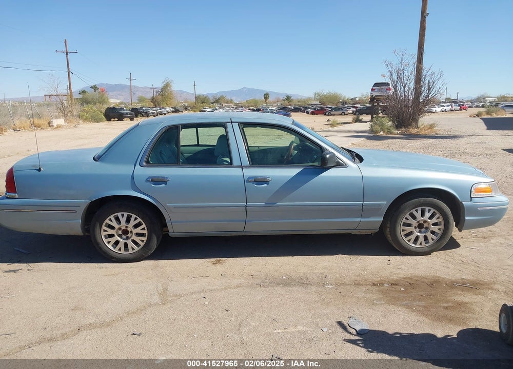 2005 FORD CROWN VICTORIA LX/LX SPORT VIN: 2FAHP74W05X122023