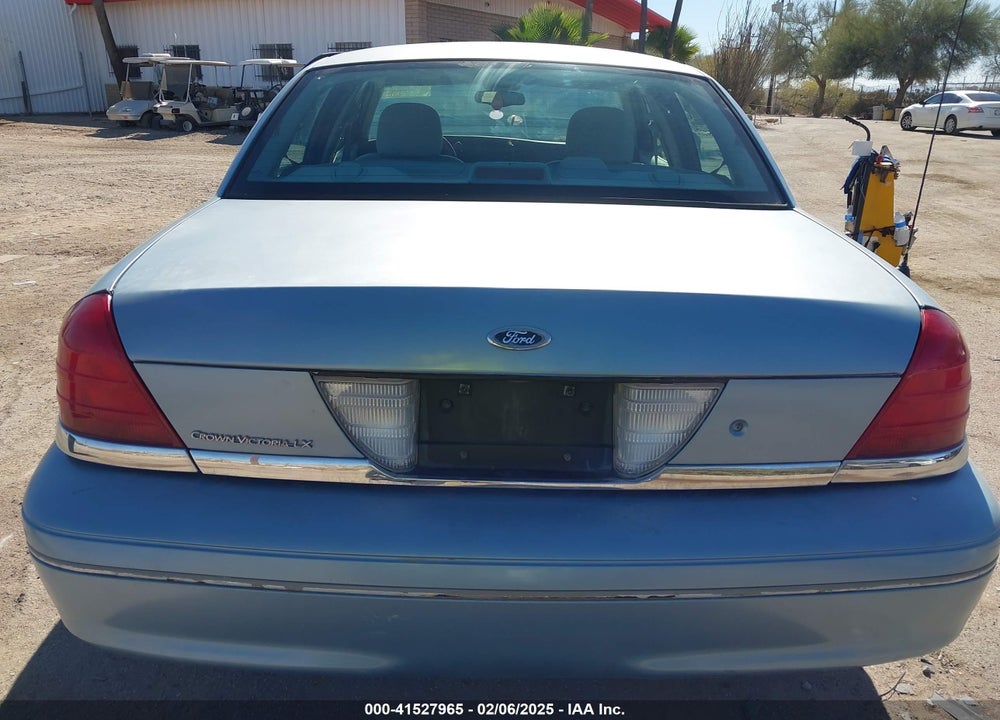2005 FORD CROWN VICTORIA LX/LX SPORT VIN: 2FAHP74W05X122023