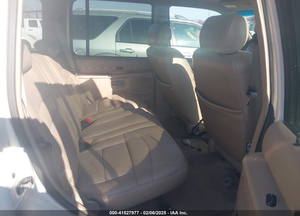 2000 FORD EXPLORER LIMITED VIN: 1FMDU65P0YZB88259