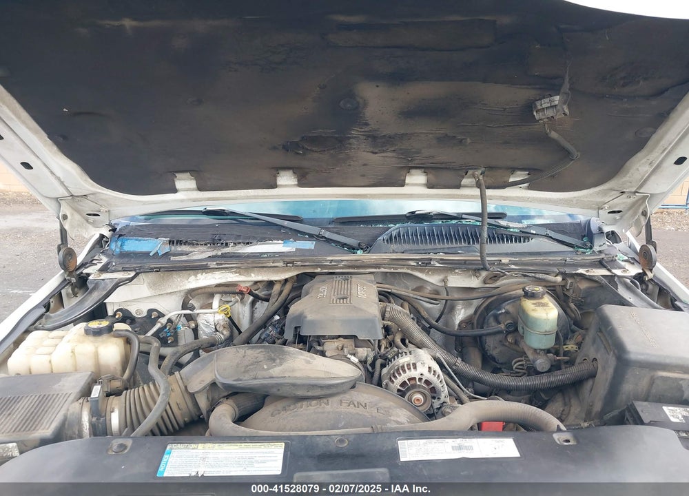 2000 CHEVROLET SILVERADO 1500 LS VIN: 1GCEK14T0YZ197947