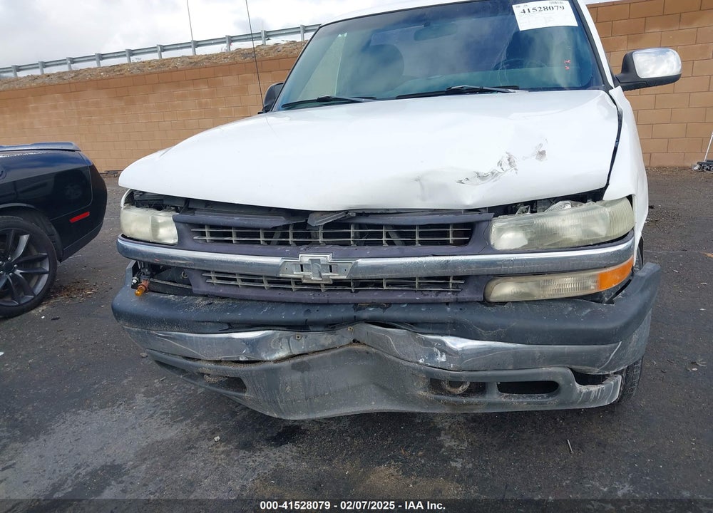 2000 CHEVROLET SILVERADO 1500 LS VIN: 1GCEK14T0YZ197947