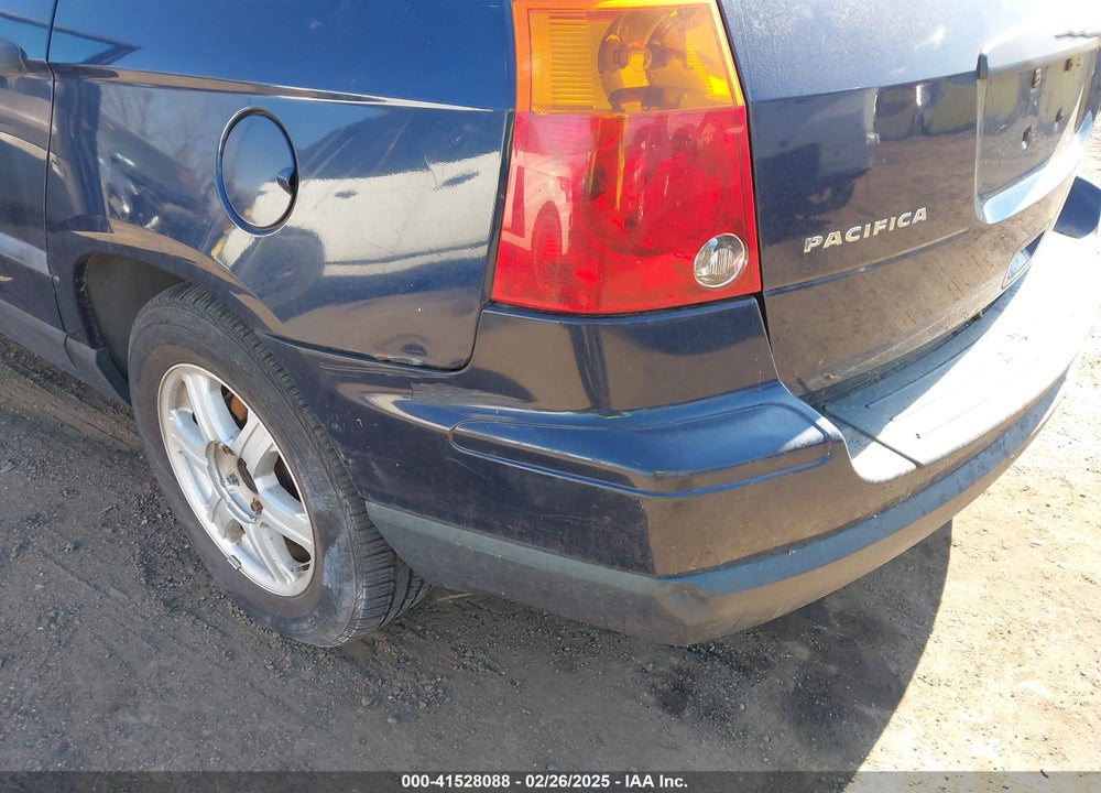 2005 CHRYSLER PACIFICA VIN: 2C4GM48L35R447993
