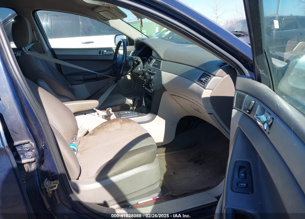 2005 CHRYSLER PACIFICA VIN: 2C4GM48L35R447993
