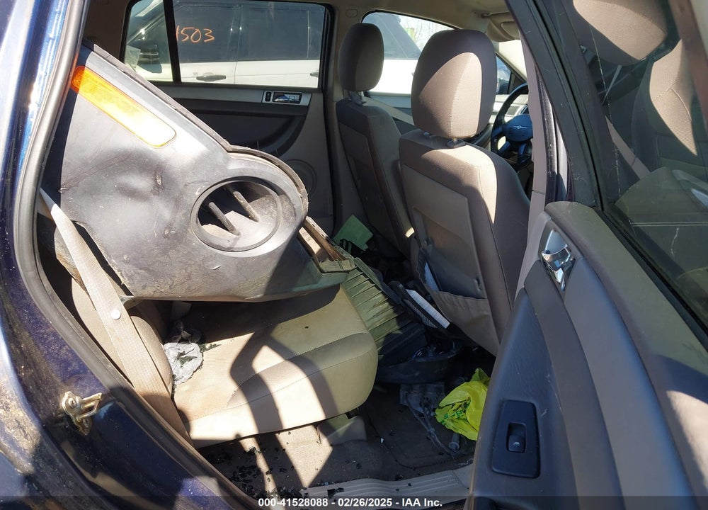 2005 CHRYSLER PACIFICA VIN: 2C4GM48L35R447993