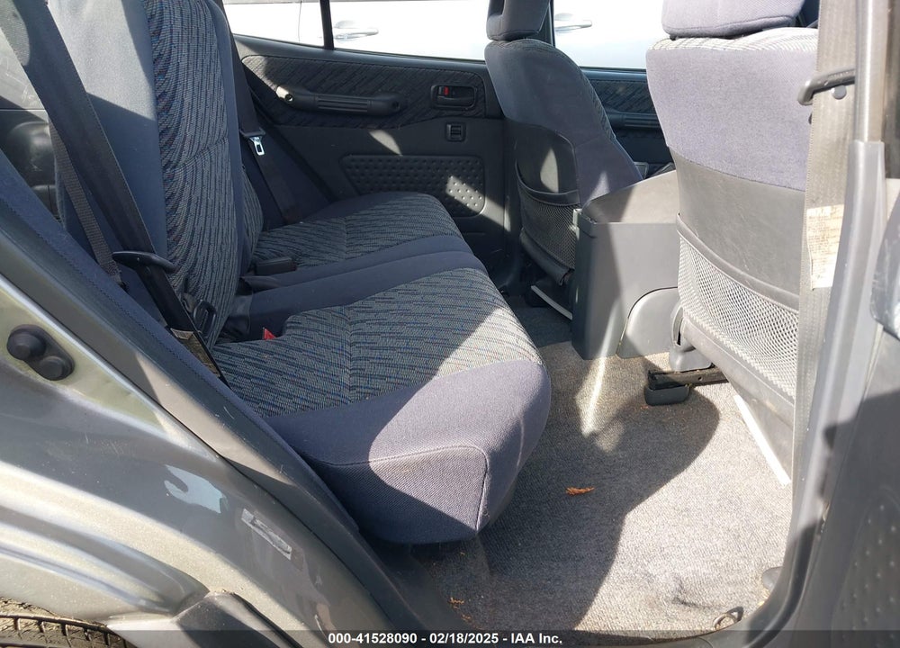 1999 TOYOTA RAV4 VIN: JT3HP10V7X0210027
