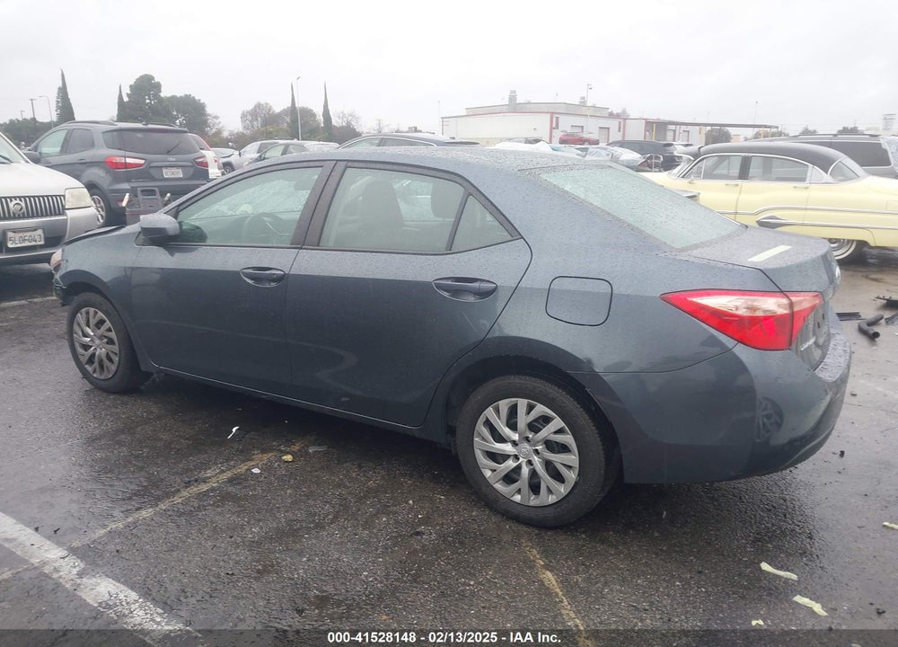 2018 TOYOTA COROLLA VIN: 2T1BURHE1JC051841