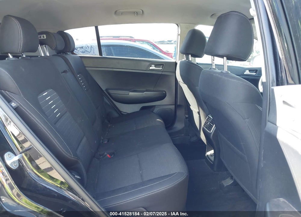 2019 KIA SPORTAGE LX VIN: KNDPM3AC5K7505782