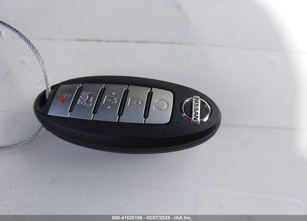 2020 NISSAN ROGUE SV FWD VIN: JN8AT2MT0LW014529