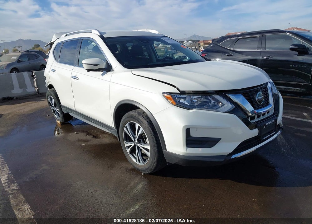 2020 NISSAN ROGUE SV FWD VIN: JN8AT2MT0LW014529