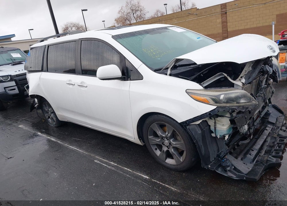 2016 TOYOTA SIENNA VIN: 5TDXK3DC9GS765651