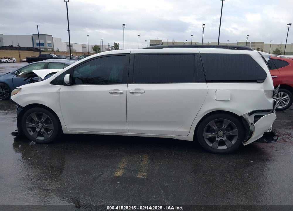 2016 TOYOTA SIENNA VIN: 5TDXK3DC9GS765651