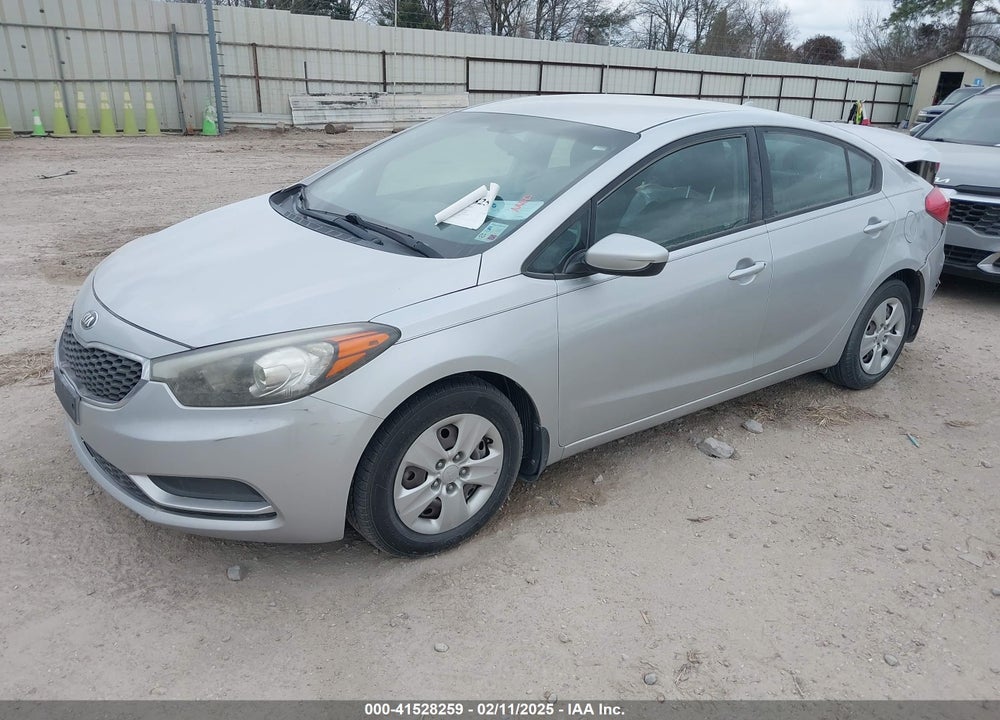 2016 KIA FORTE VIN: KNAFK4A65G5517934