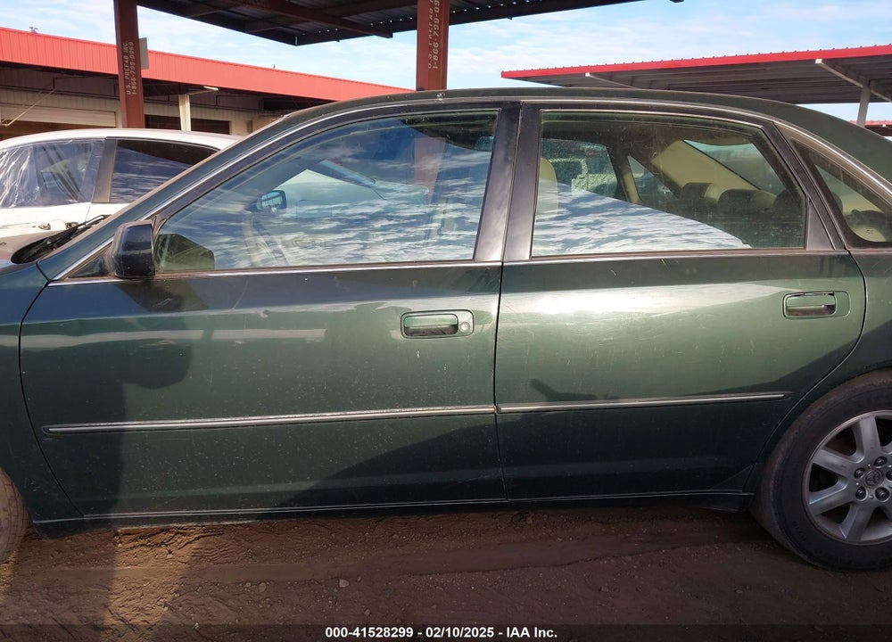 2000 TOYOTA AVALON VIN: 4T1BF28B3YU011423
