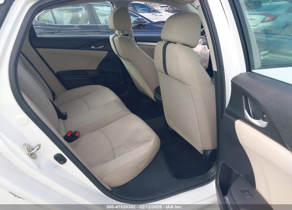 2018 HONDA CIVIC VIN: 19XFC2F50JE023481