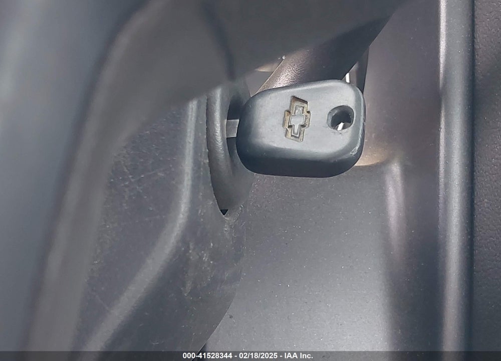 2018 CHEVROLET SILVERADO VIN: 1GCNCNEC2JZ121199