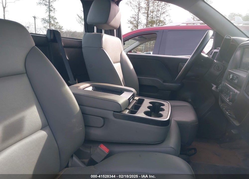 2018 CHEVROLET SILVERADO VIN: 1GCNCNEC2JZ121199