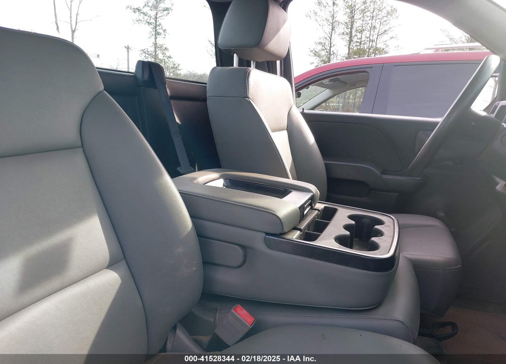 2018 CHEVROLET SILVERADO VIN: 1GCNCNEC2JZ121199