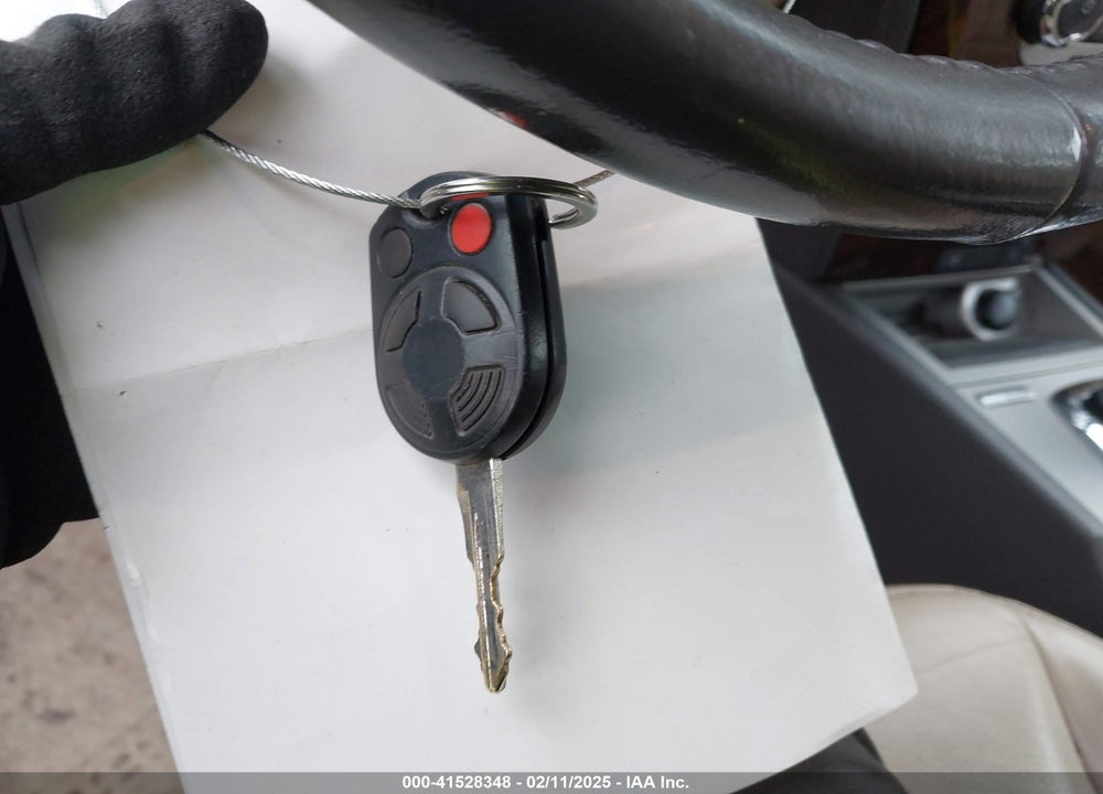 2010 FORD FUSION VIN: 3FAHP0CG7AR408123