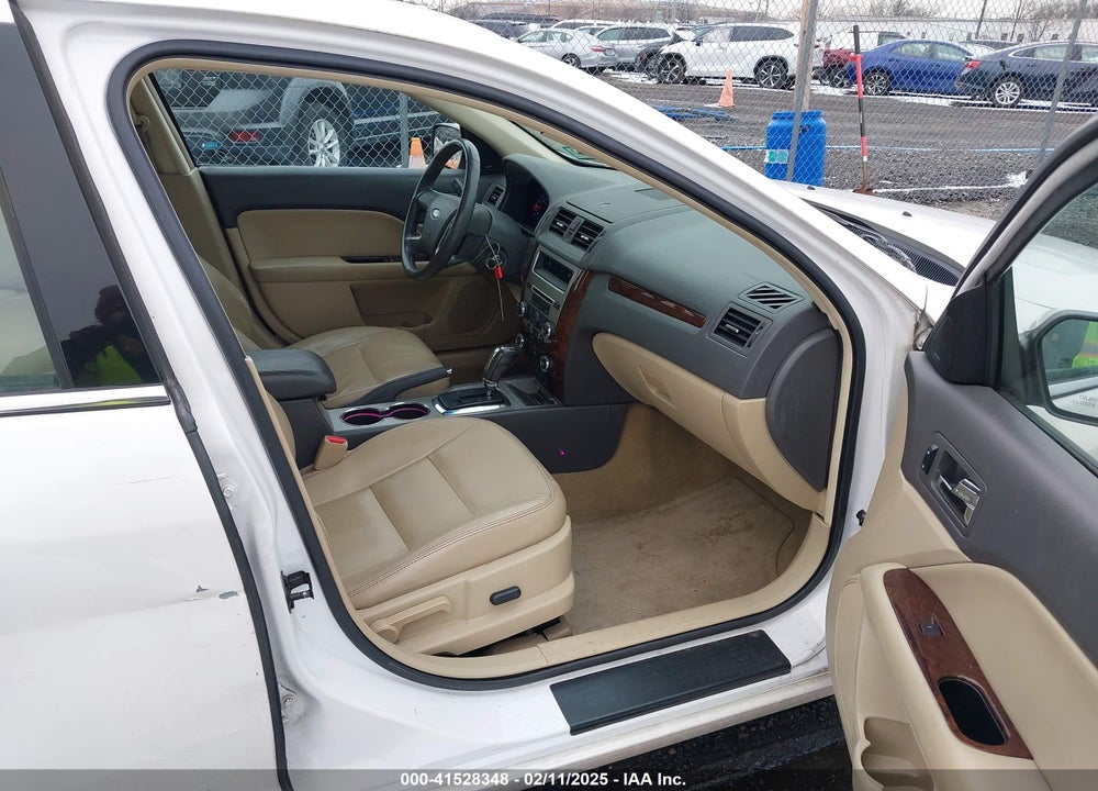 2010 FORD FUSION VIN: 3FAHP0CG7AR408123