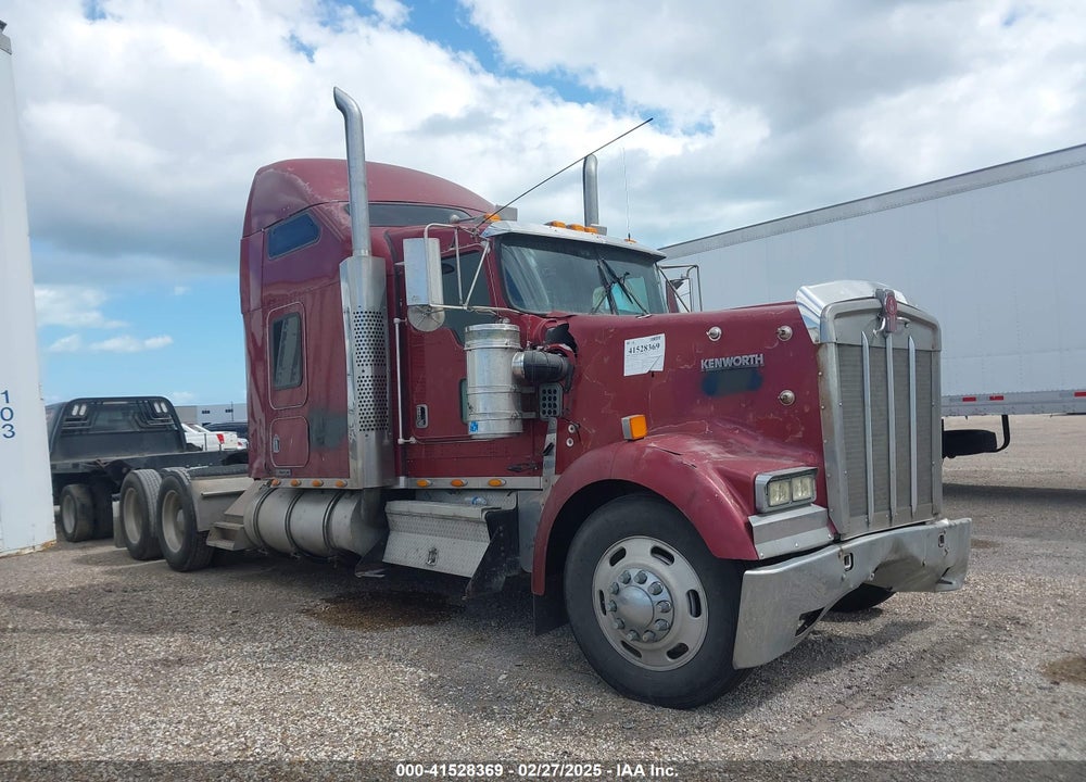 2004 KENWORTH W900 W900 VIN: 1XKWDB9X84R061192
