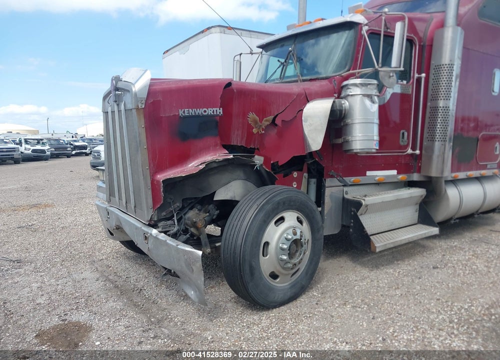 2004 KENWORTH W900 W900 VIN: 1XKWDB9X84R061192