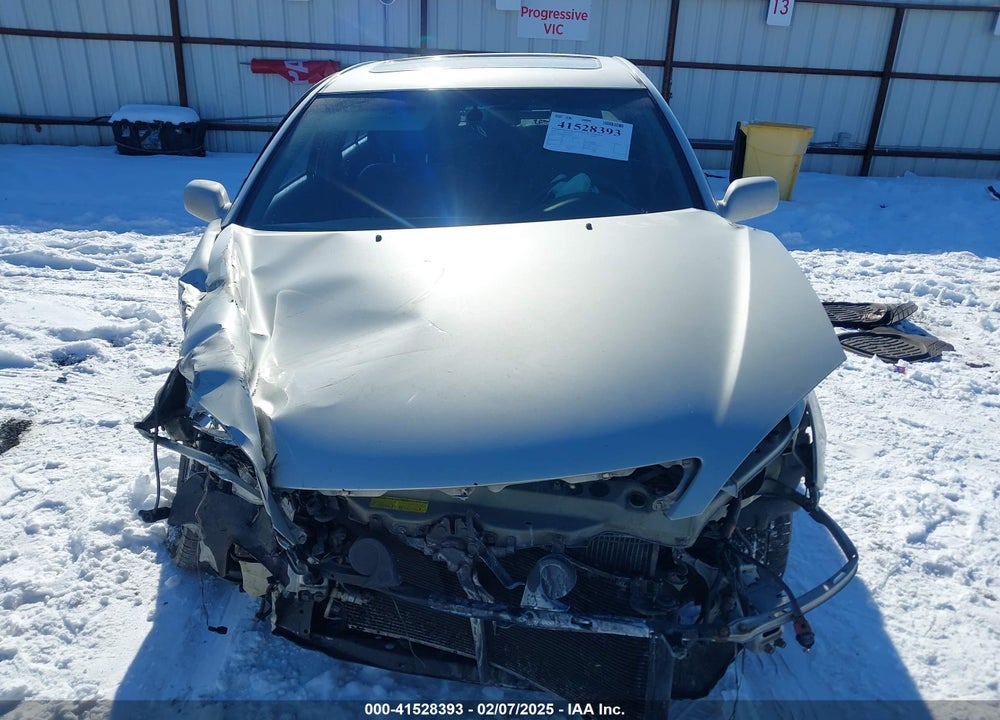 2005 TOYOTA CAMRY XLE V6 VIN: 4T1BF30KX5U590763