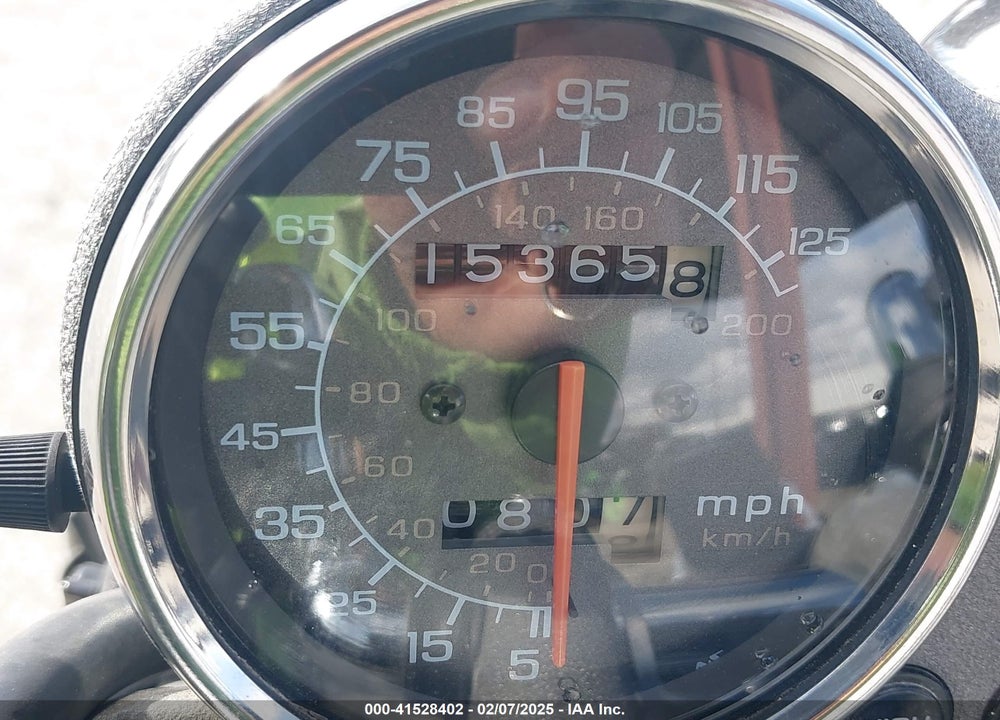 1988 HONDA VF750 C VIN: 1HFRC2801JA102830