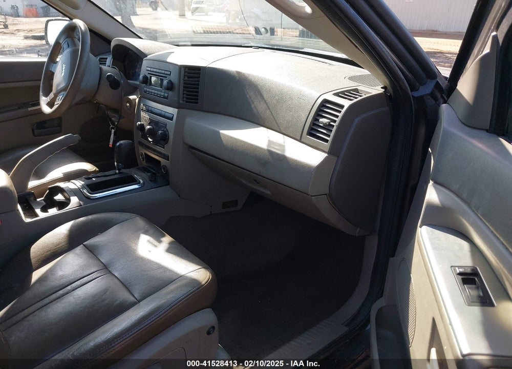 2005 JEEP GRAND CHEROKEE LAREDO VIN: 1J4GR48K35C578756