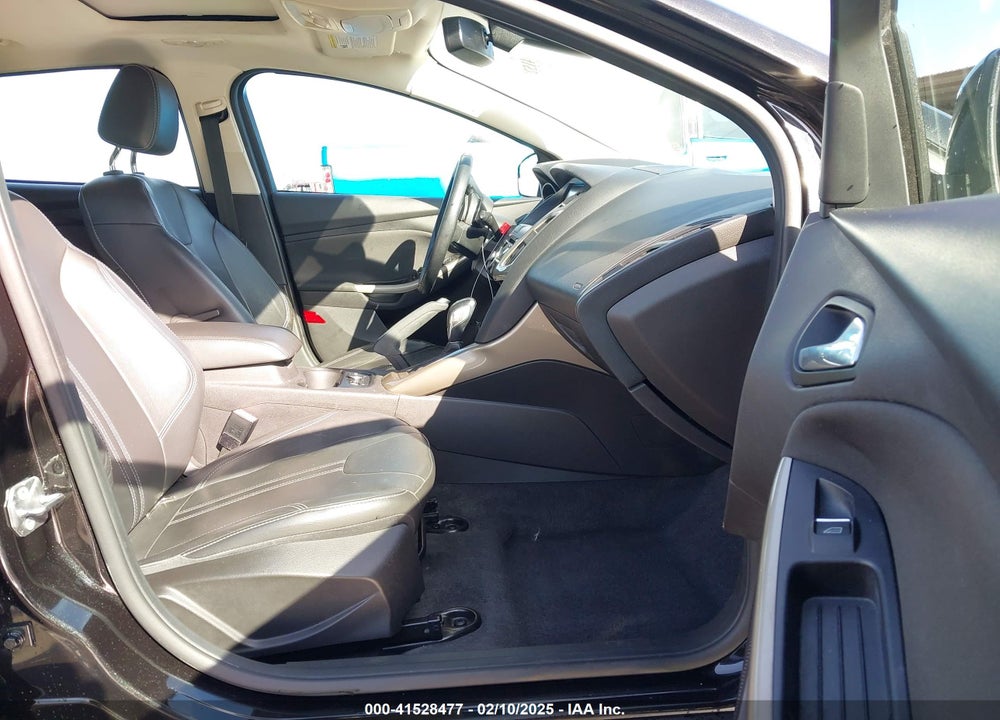 2012 FORD FOCUS SEL VIN: 1FAHP3M21CL302417
