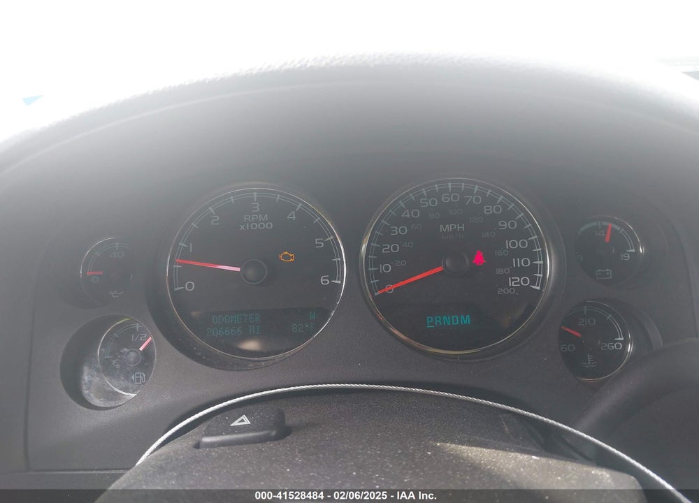 2013 CHEVROLET SUBURBAN 1500 VIN: 1GNSCHE01DR152210