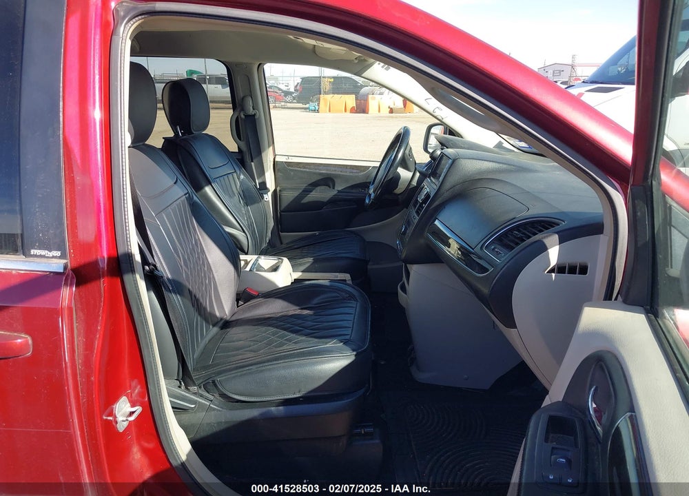 2013 CHRYSLER TOWN & COUNTRY TOURING VIN: 2C4RC1BG5DR630302