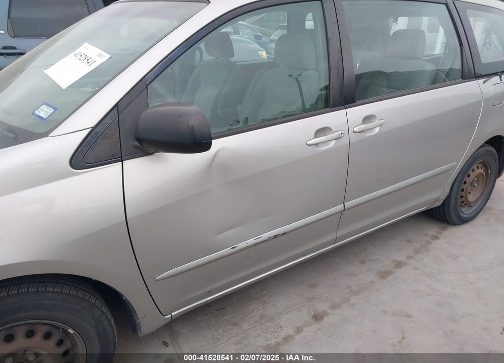 2006 TOYOTA SIENNA CE VIN: 5TDZA23C86S519096