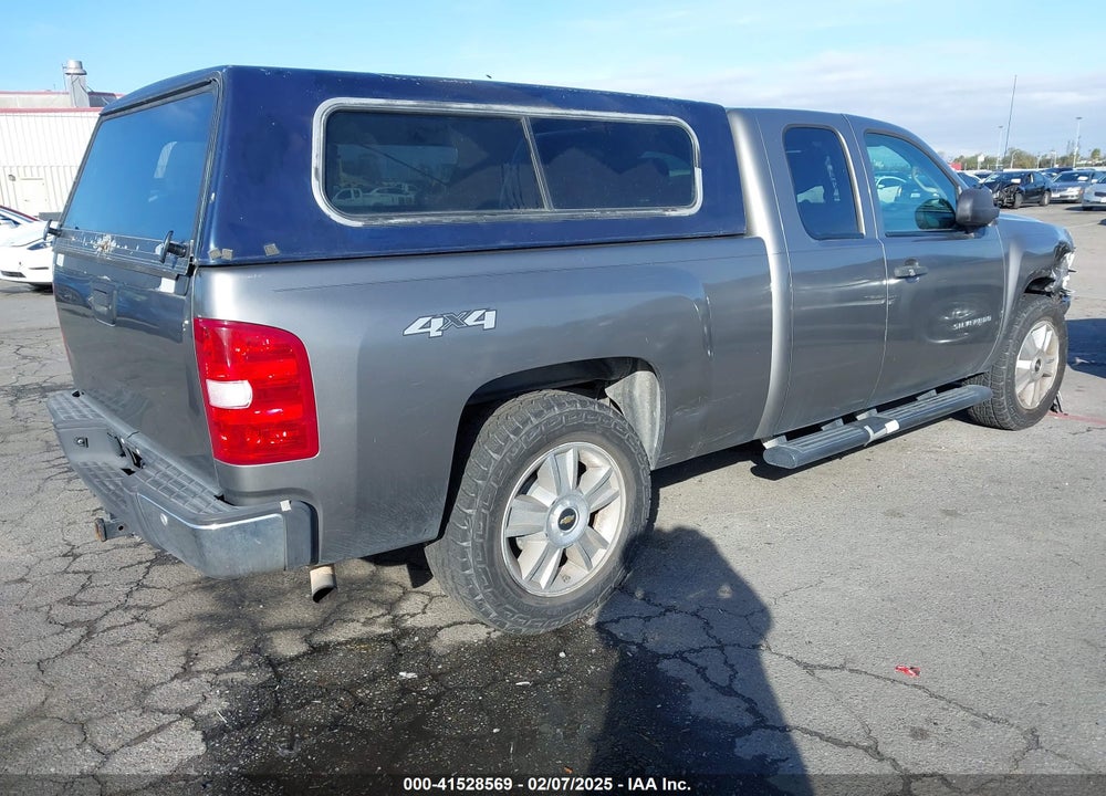 2013 CHEVROLET SILVERADO VIN: 1GCRKSE74DZ177543