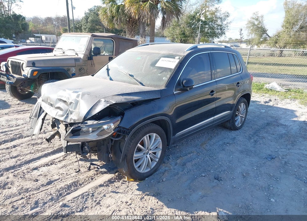 2012 VOLKSWAGEN TIGUAN SE VIN: WVGAV7AX8CW565863