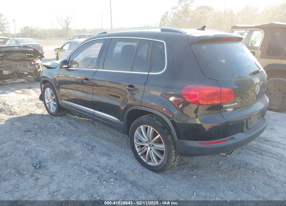 2012 VOLKSWAGEN TIGUAN SE VIN: WVGAV7AX8CW565863
