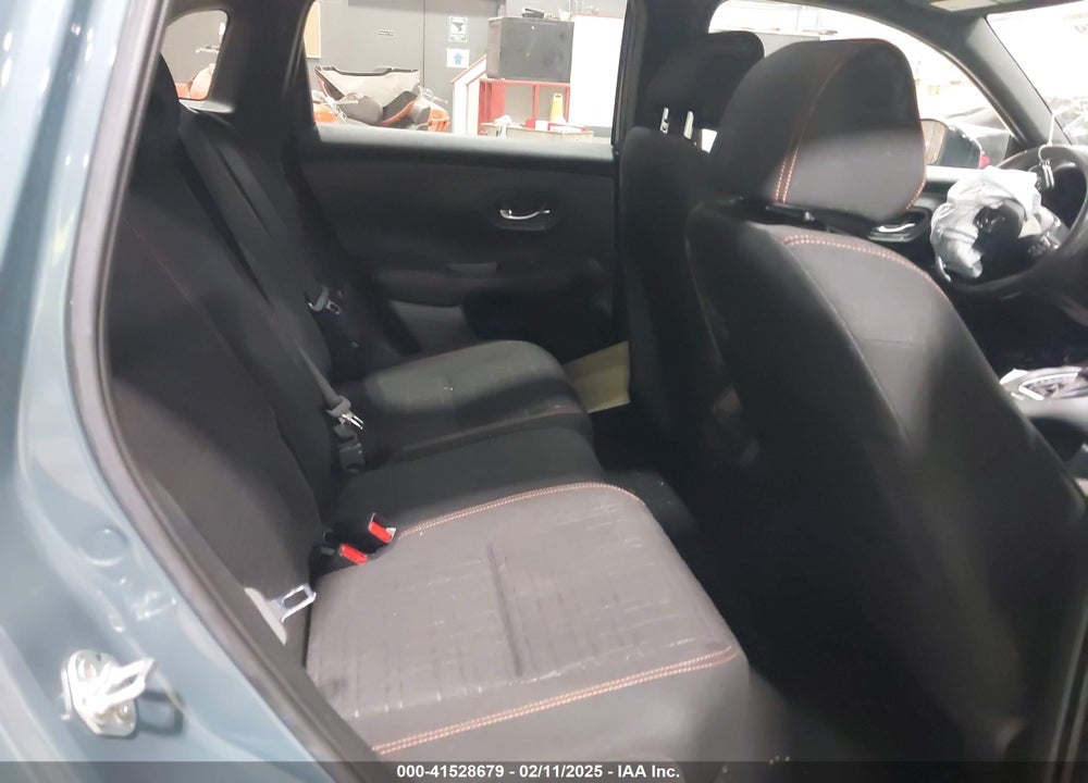 2023 HONDA HR-V VIN: 3CZRZ2H55PM744848