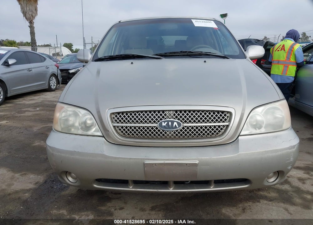2005 KIA SEDONA EX/LX VIN: KNDUP132156693259