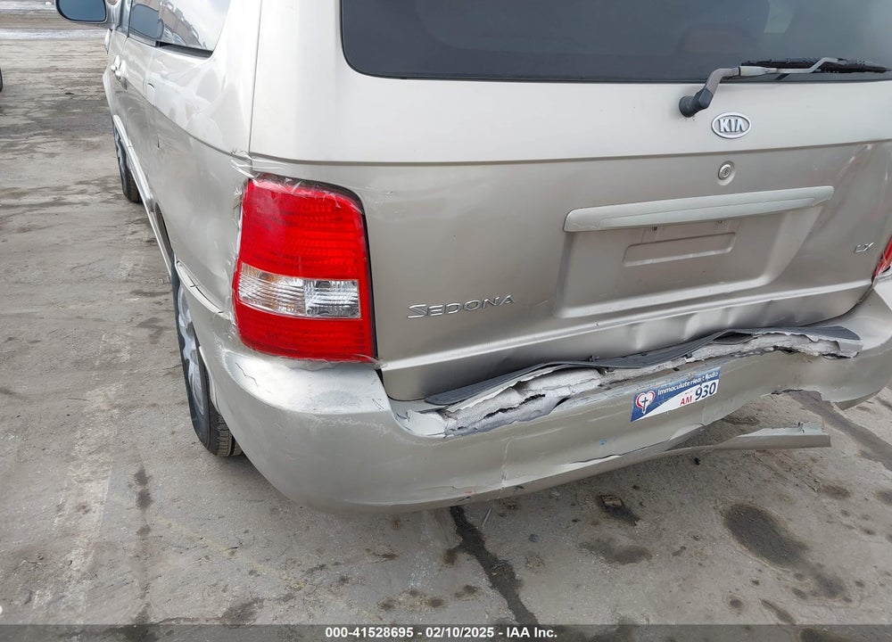 2005 KIA SEDONA EX/LX VIN: KNDUP132156693259