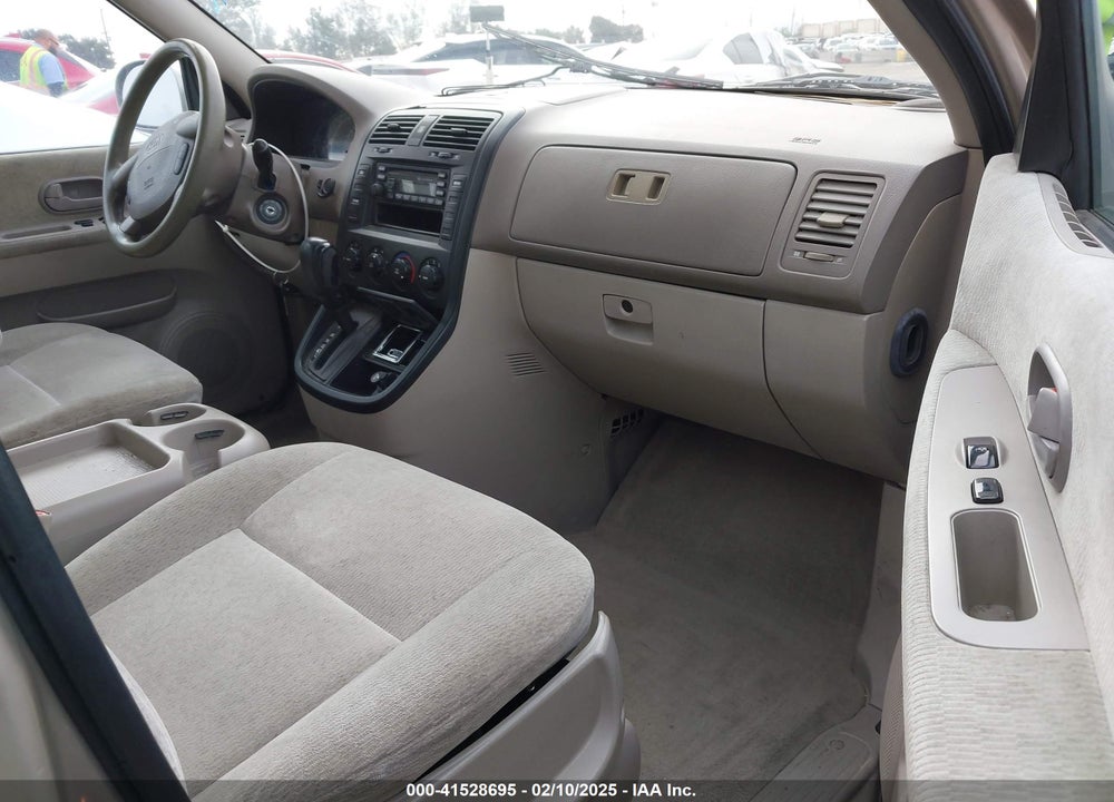 2005 KIA SEDONA EX/LX VIN: KNDUP132156693259