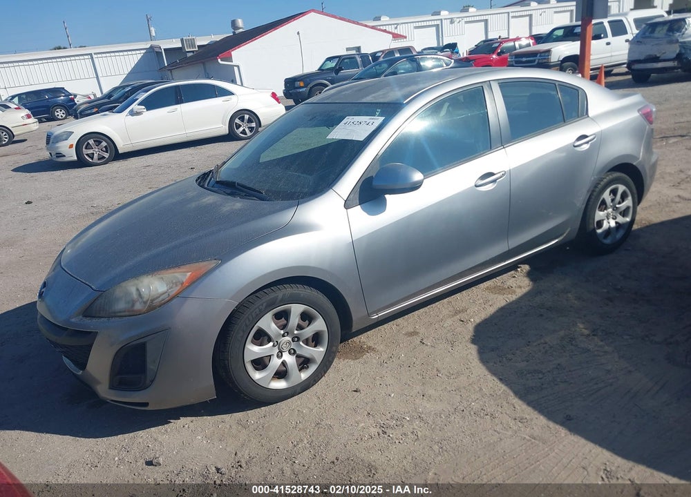 2011 MAZDA 3 I SPORT VIN: JM1BL1UF9B1393417