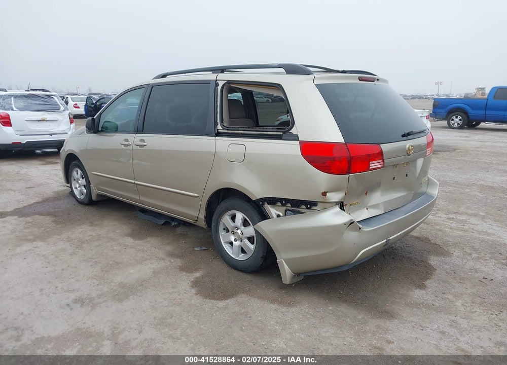 2004 TOYOTA SIENNA VIN: 5TDZA23C24S077784